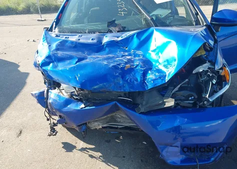 2016 Honda Fit Ex z USA, uszkodzony, nr VIN JHMGK5H76GS005630